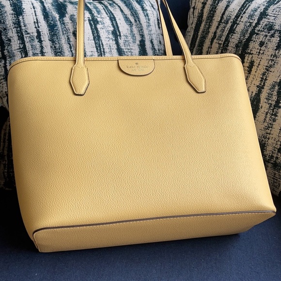Kate Spade Lori Tote - Picture 14 of 16